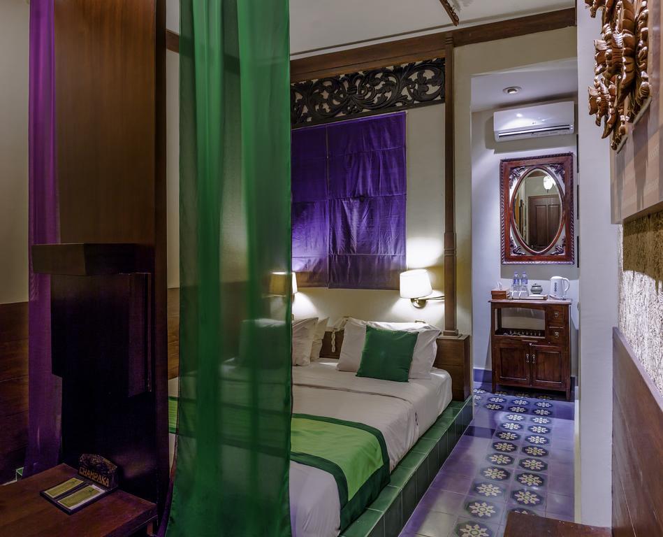 Dhanesvara Holistic Unique Homestay Wonotjolo Exterior foto